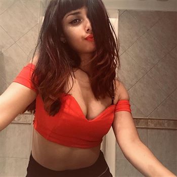 Çarpıcı busty escort Molesworth